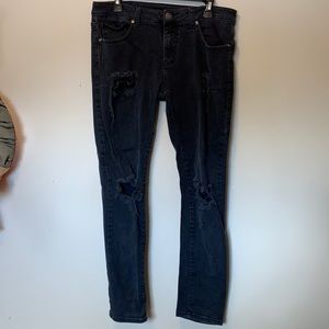 Rue 21 distressed jeans